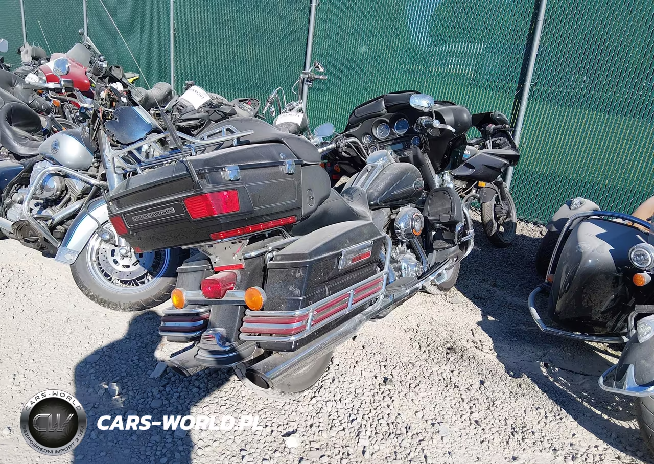 2008 Harley-Davidson Flhtcui VIN:1HD1FC4168Y681350 - 4