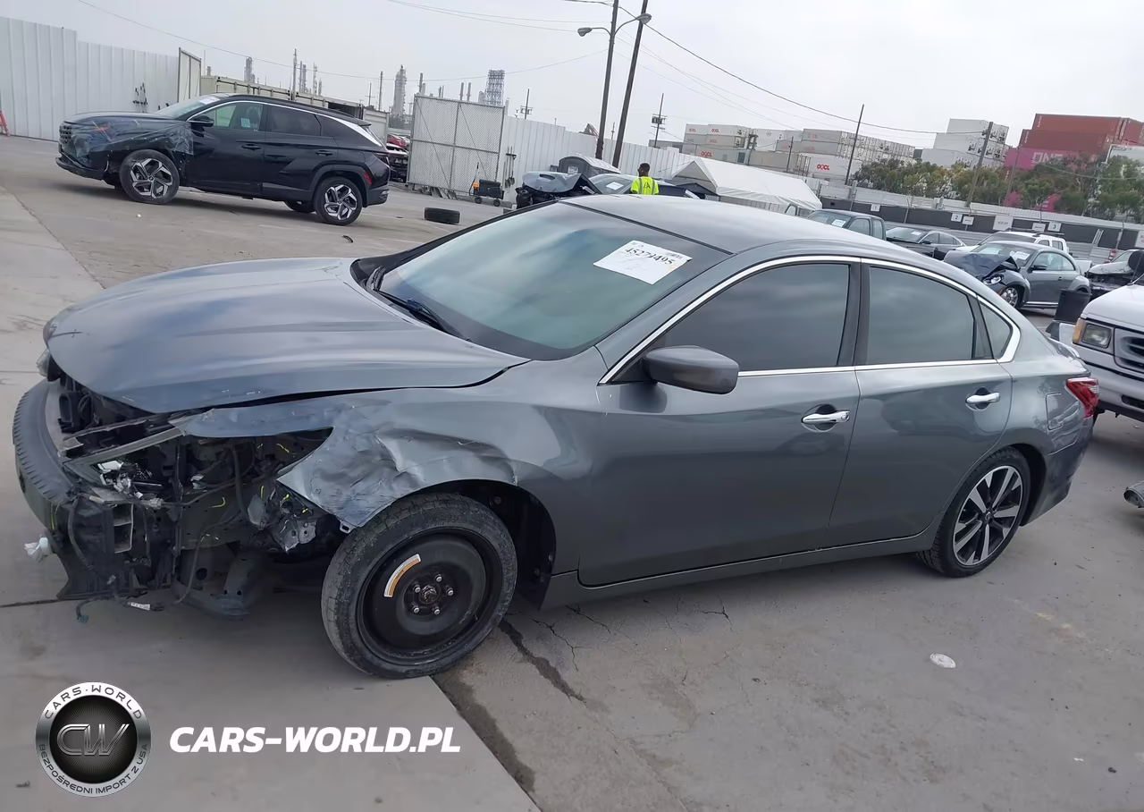 2018 Nissan Altima 2.5 Sr VIN:1N4AL3AP7JC186294 - 15