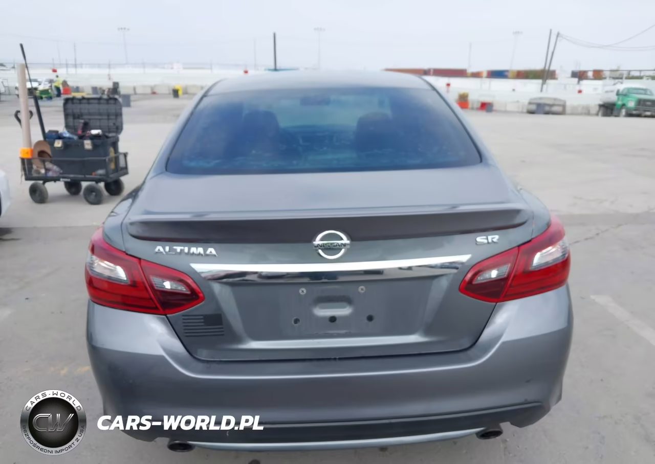 2018 Nissan Altima 2.5 Sr VIN:1N4AL3AP7JC186294 - 17