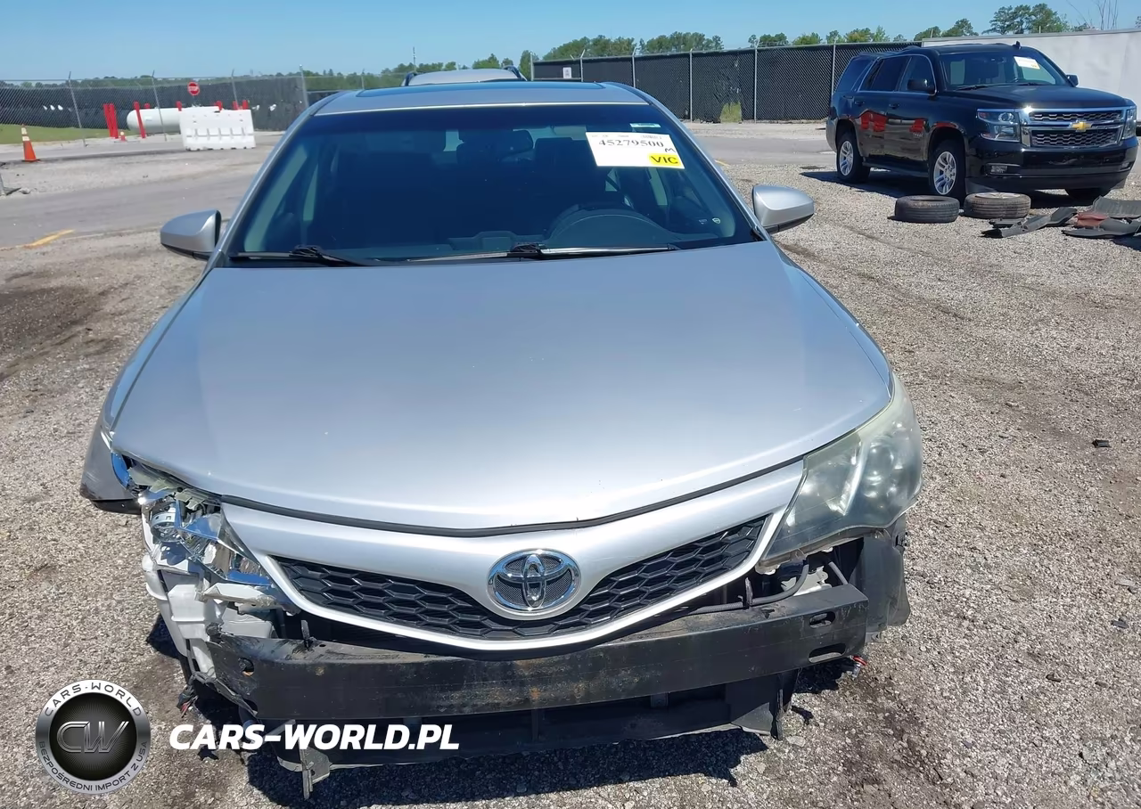 2014 Toyota Camry Se VIN:4T1BF1FK1EU754977 - 13