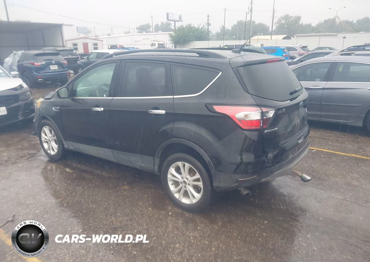 2018 Ford Escape Se VIN:1FMCU0GD3JUA73380 - 3