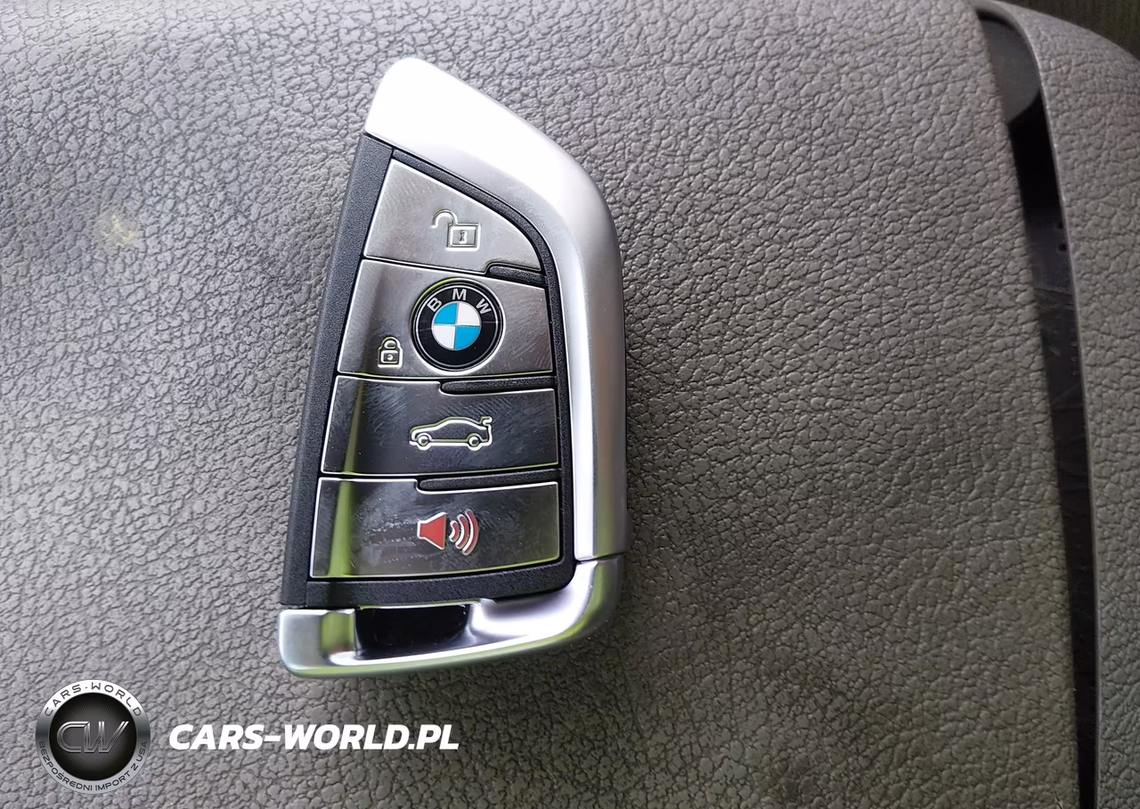 2017 BMW X5 xDrive35I VIN:5UXKR0C54H0U52971 - 11