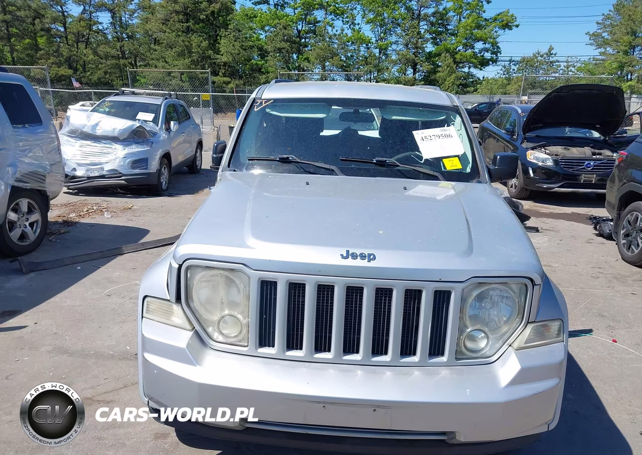 2010 Jeep Liberty Sport VIN:1J4PN2GK3AW103828 - 12