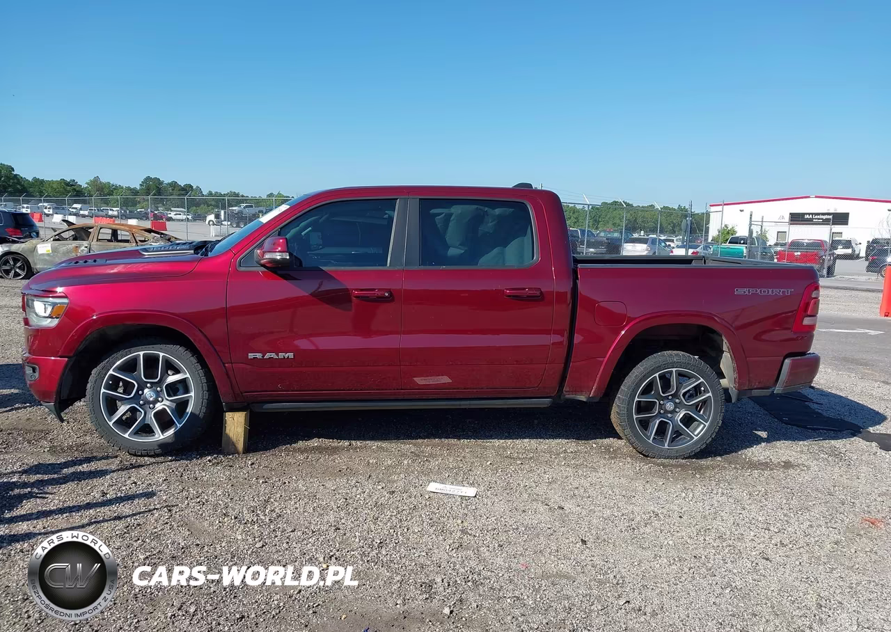 2021 Ram 1500 Laramie 4X4 5'7 Box VIN:1C6SRFJT0MN607297 - 14