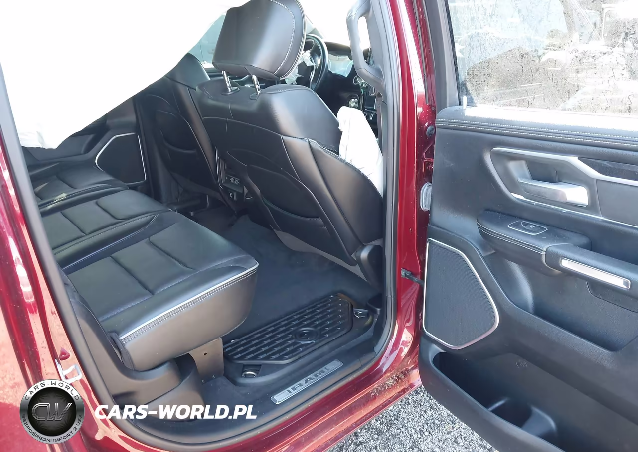 2021 Ram 1500 Laramie 4X4 5'7 Box VIN:1C6SRFJT0MN607297 - 8