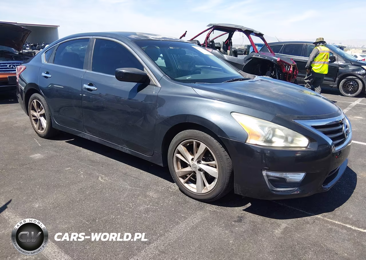 2013 Nissan Altima 2.5 Sv – zdjęcie 1 z 12