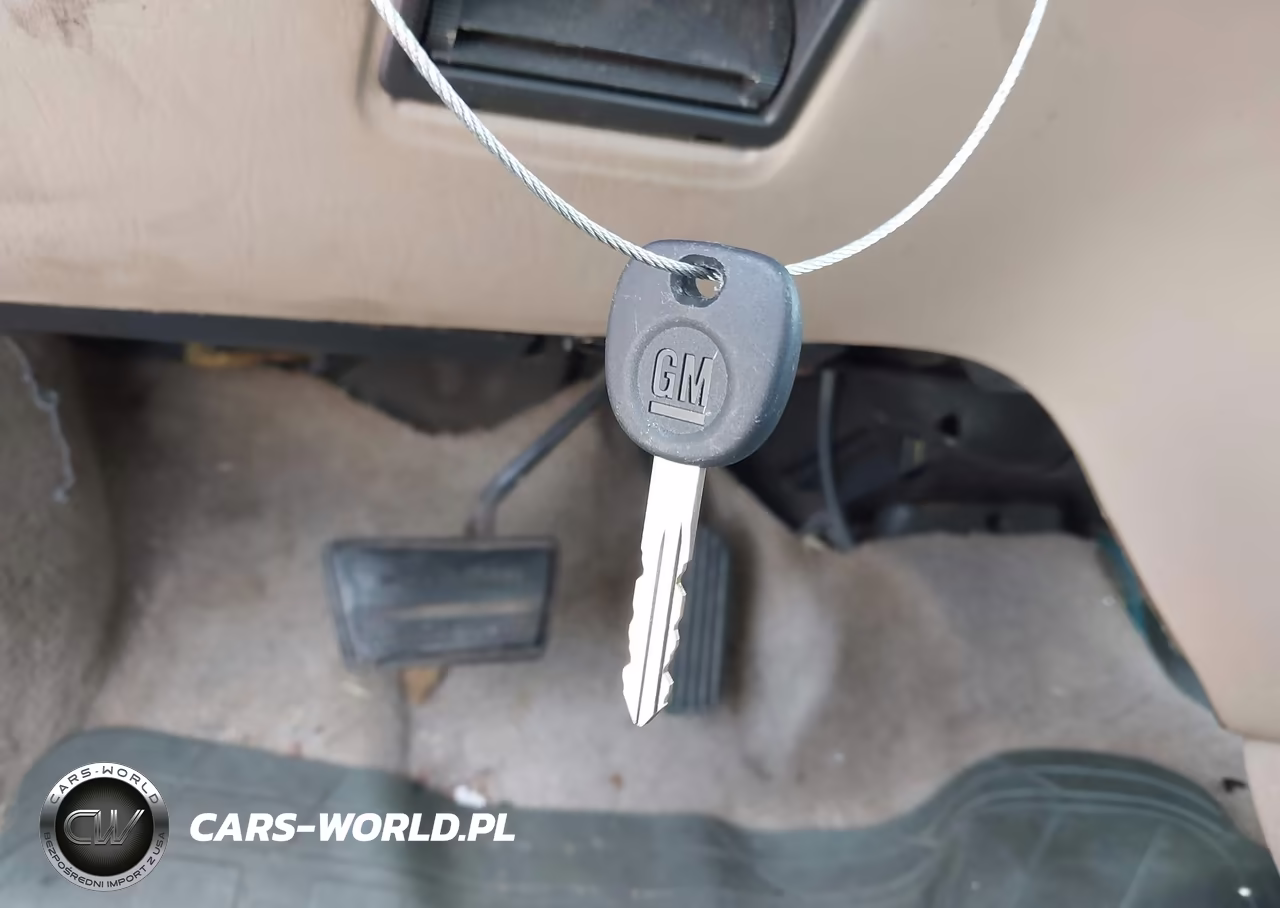 2002 Chevrolet Malibu VIN:1G1ND52J22M717985 - 11