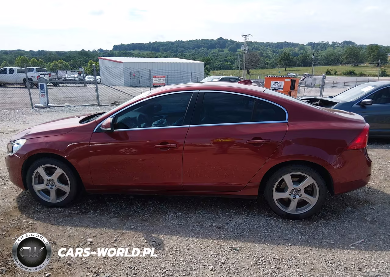 2012 Volvo S60 T5 VIN:YV1622FS9C2033297 - 14