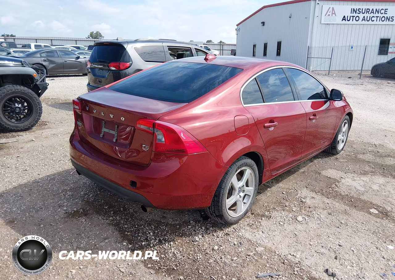 2012 Volvo S60 T5 VIN:YV1622FS9C2033297 - 4