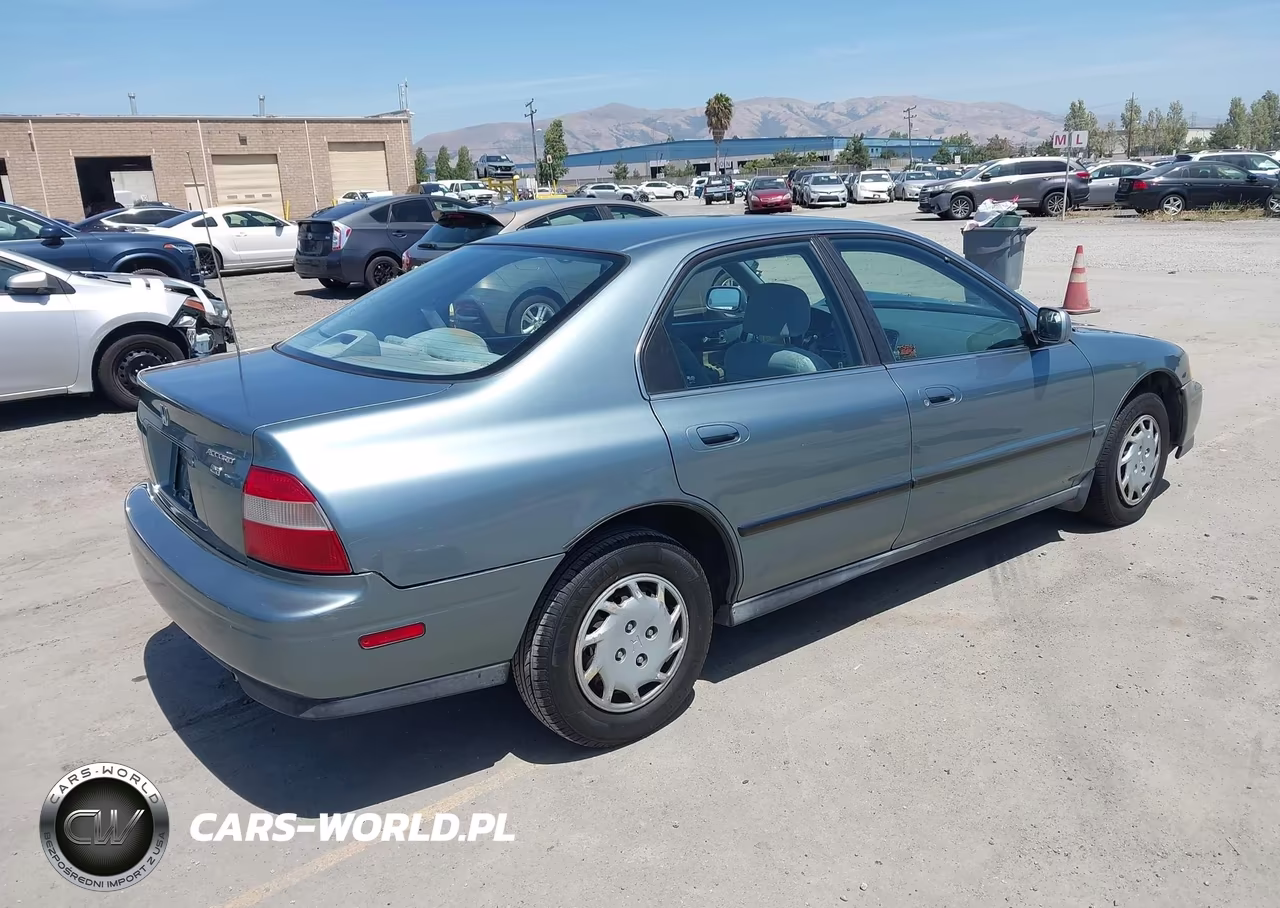 1994 Honda Accord Lx-Ex VIN:1HGCD5636RA073608 - 4
