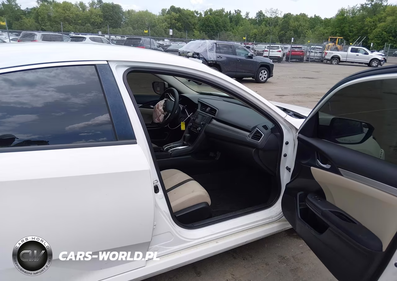 2018 Honda Civic Lx VIN:2HGFC2F58JH503886 - 5