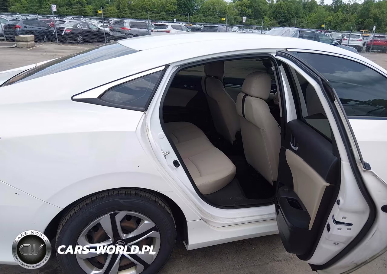2018 Honda Civic Lx VIN:2HGFC2F58JH503886 - 8