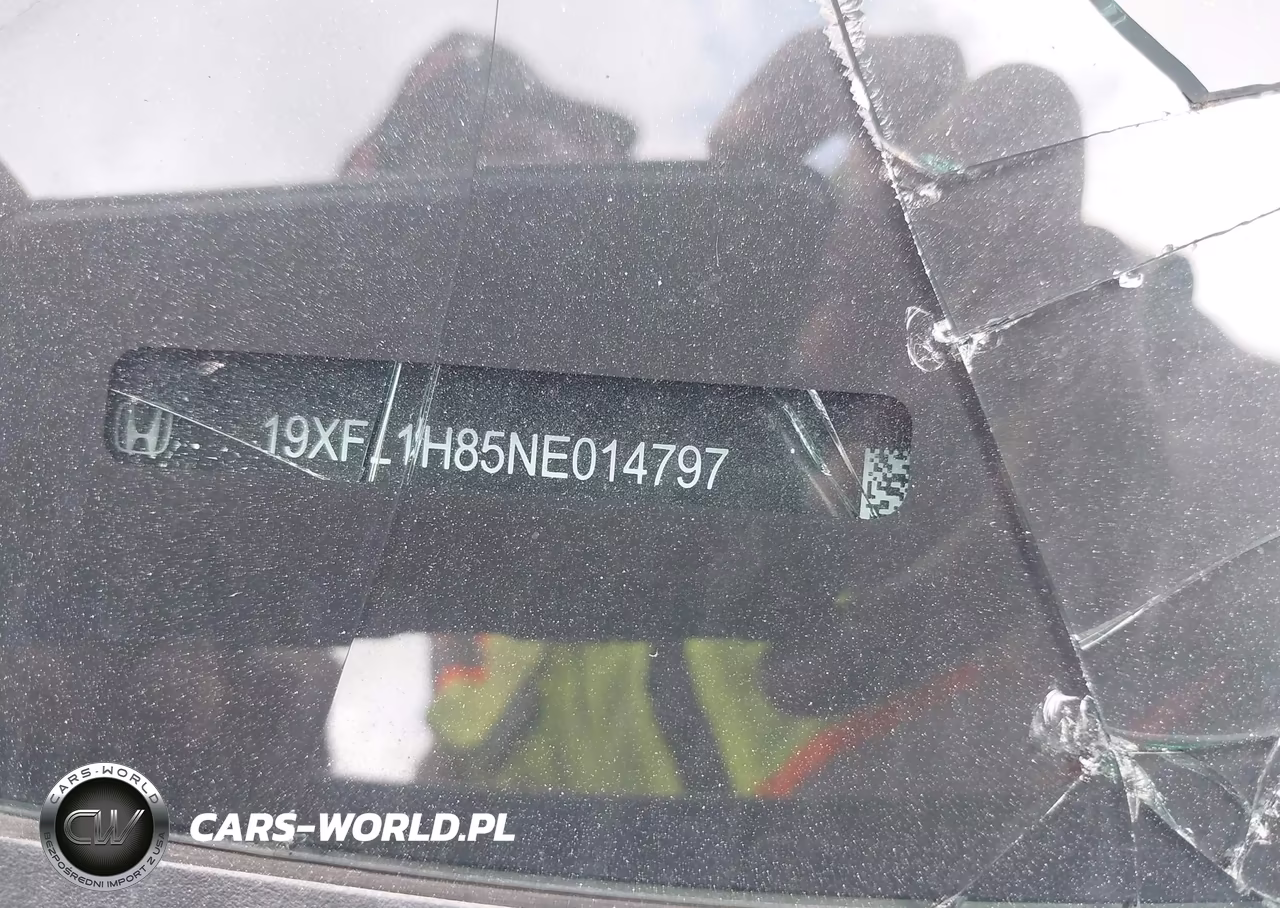 HONDA CIVIC SPOR VIN:19XFL1H85NE014797 - 9