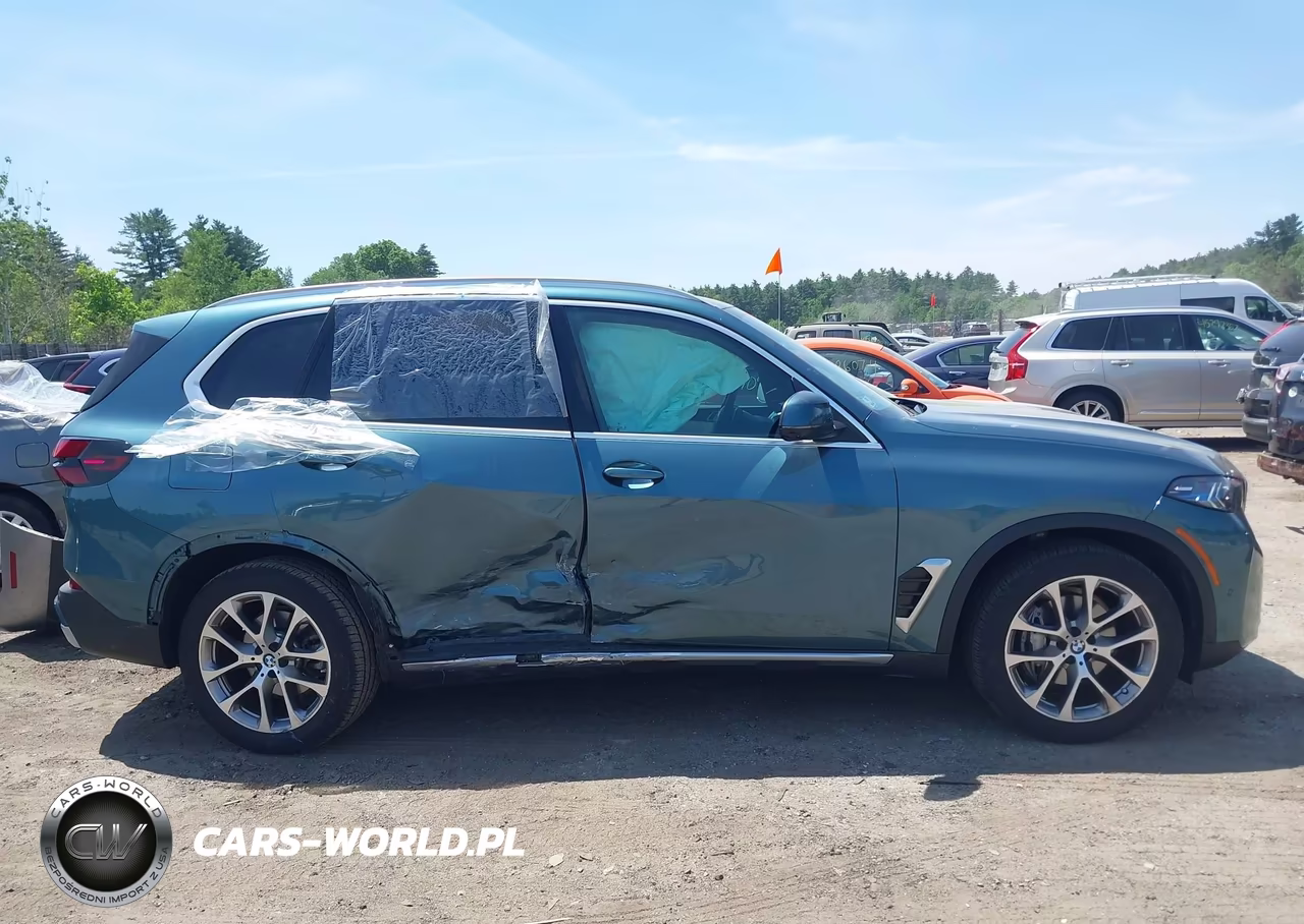 2025 BMW X5 xDrive40I VIN:5UX23EU08S9X62318 - 13