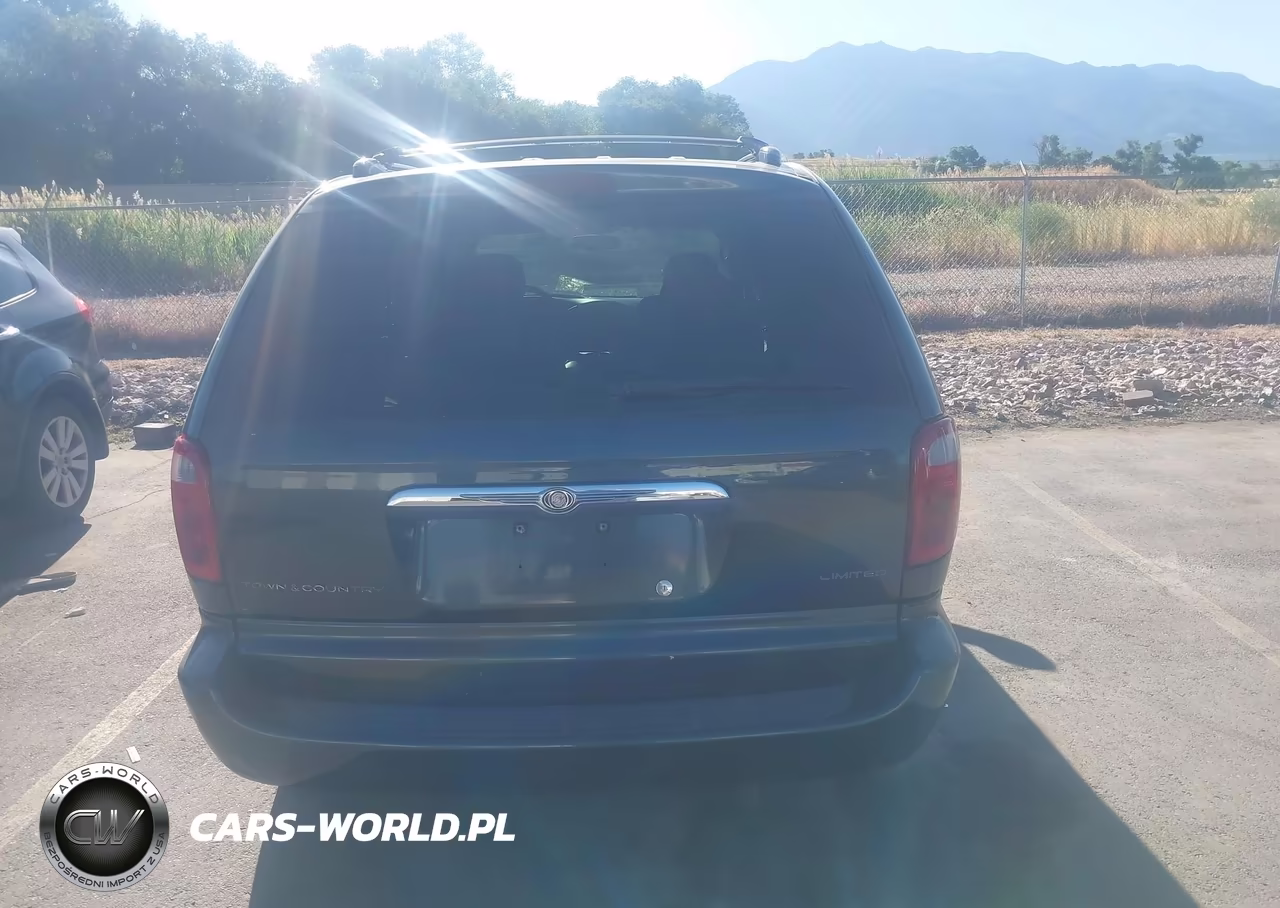 2001 Chrysler Town & Country VIN:2C8GP64L51R145848 - 16