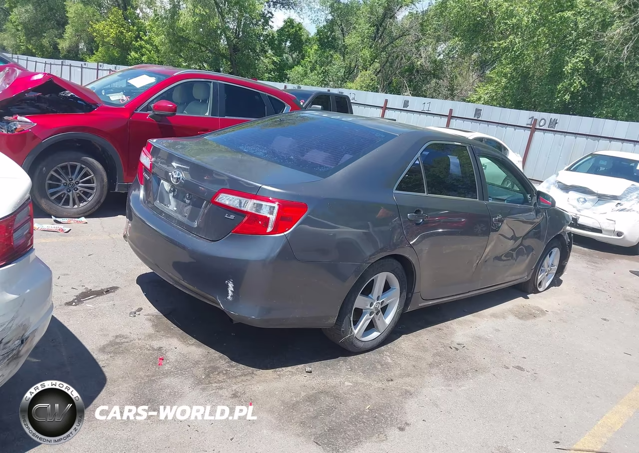 2013 Toyota Camry Le VIN:4T1BF1FK8DU212029 - 4