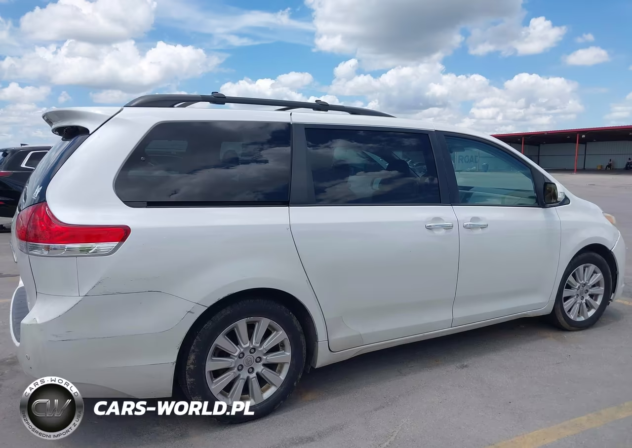 2014 Toyota Sienna Limited V6 7 Passenger VIN:5TDYK3DCXES505177 - 13