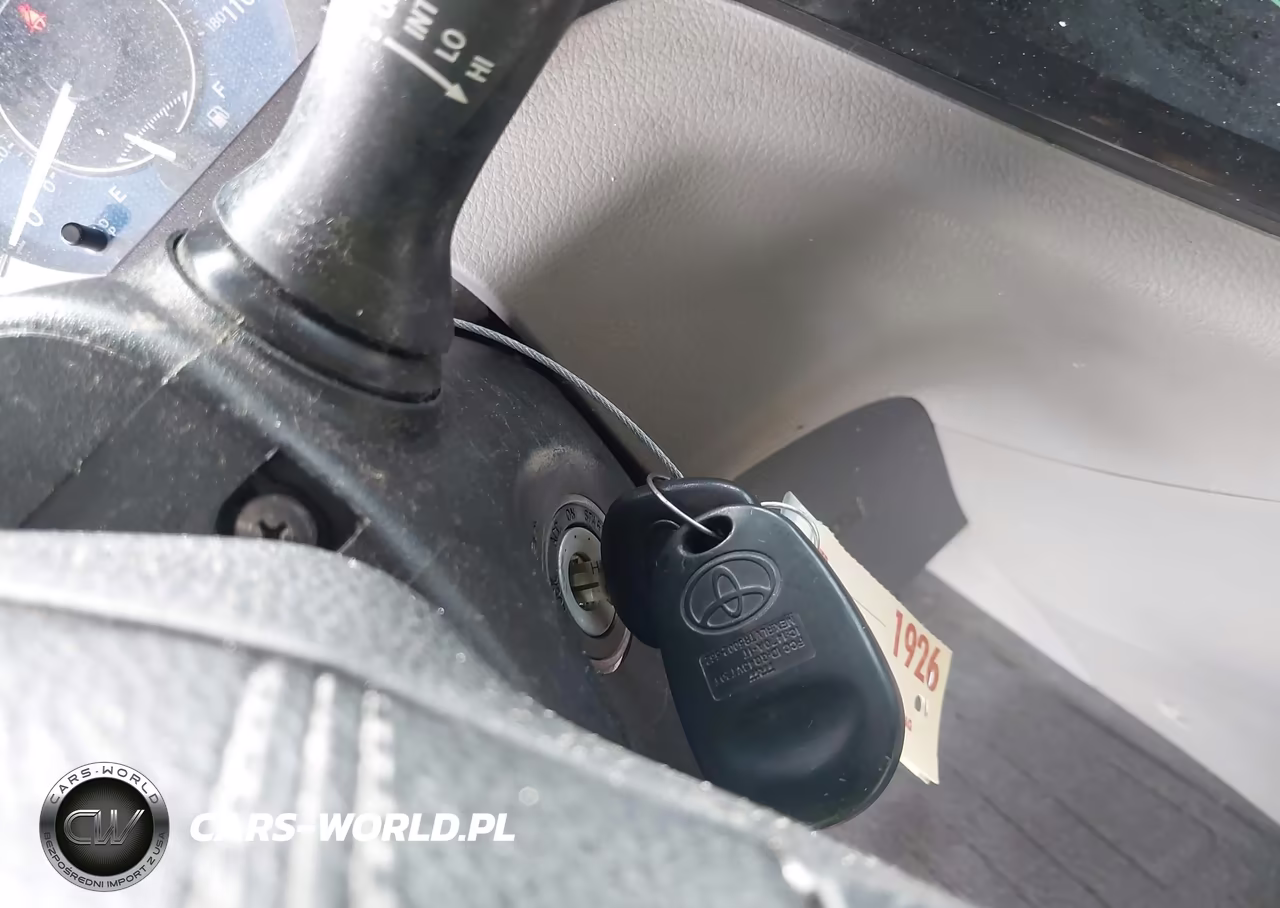 2020 Toyota Sienna Le VIN:5TDKZ3DC3LS023228 - 11