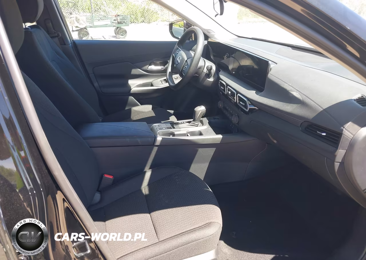 2026 Nissan Sentra S VIN:3N1AB9BV9TY278422 - 5