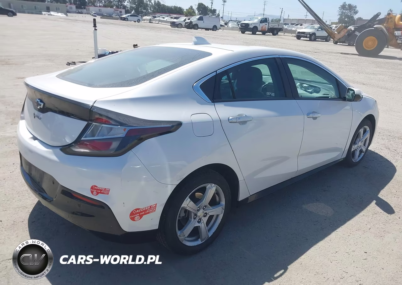 2018 Chevrolet Volt Lt VIN:1G1RC6S57JU157618 - 4