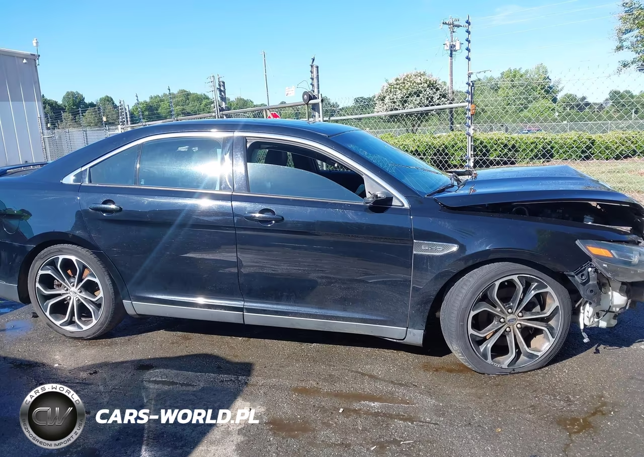 2016 Ford Taurus Sho VIN:1FAHP2KT3GG100375 - 13