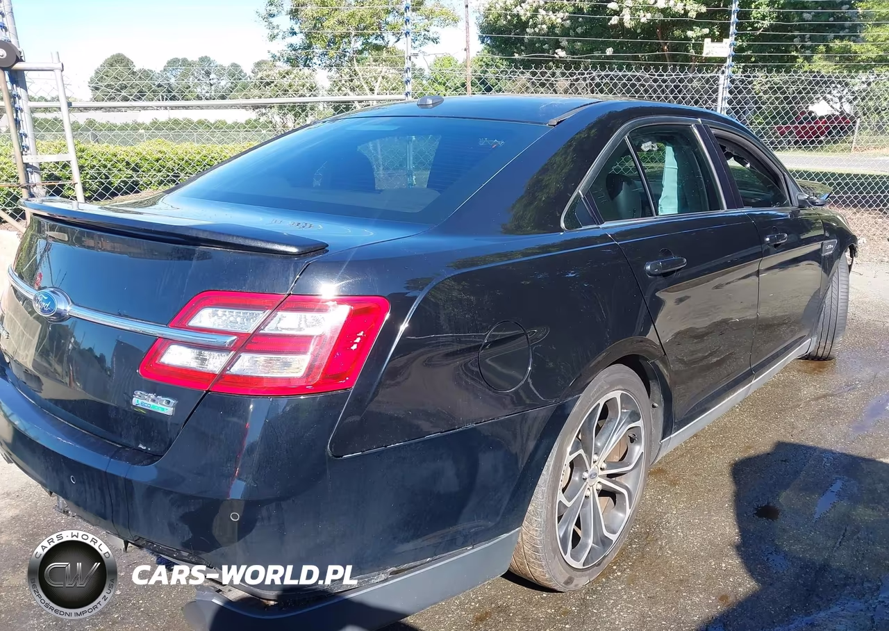 2016 Ford Taurus Sho VIN:1FAHP2KT3GG100375 - 4