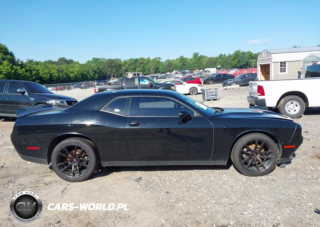 2019 Dodge Challenger Sxt VIN:2C3CDZAG3KH665737 - 13