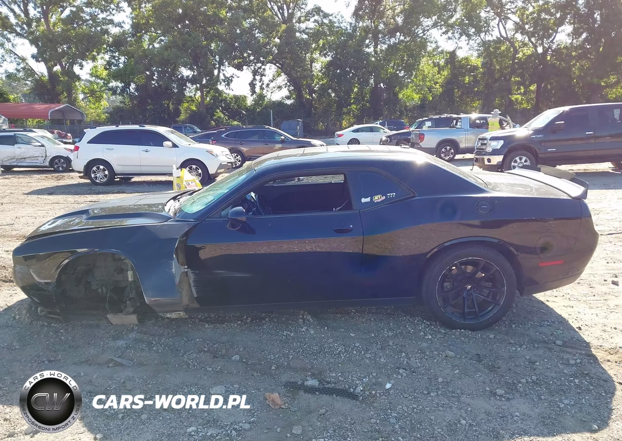 2019 Dodge Challenger Sxt VIN:2C3CDZAG3KH665737 - 14