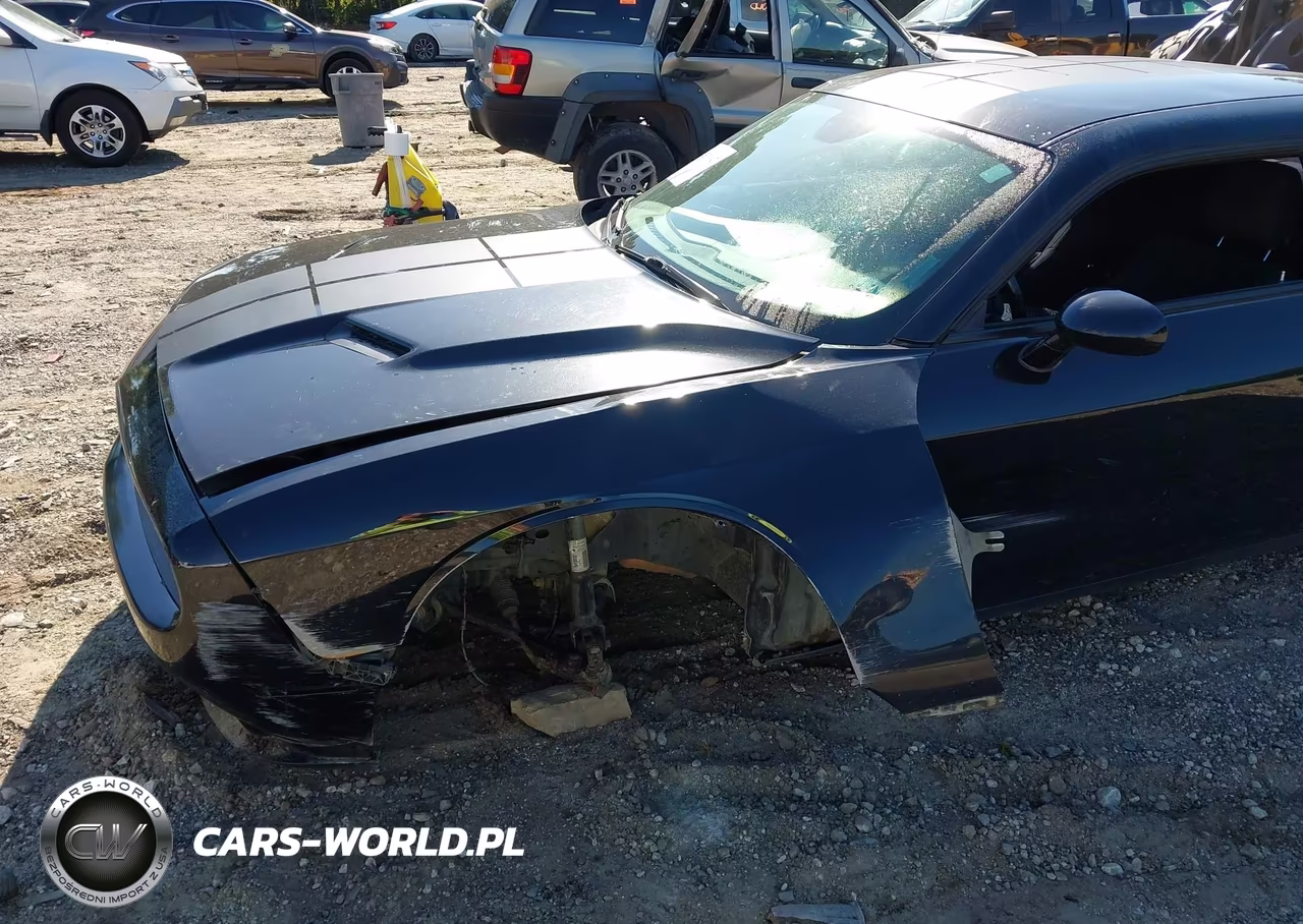 2019 Dodge Challenger Sxt VIN:2C3CDZAG3KH665737 - 6