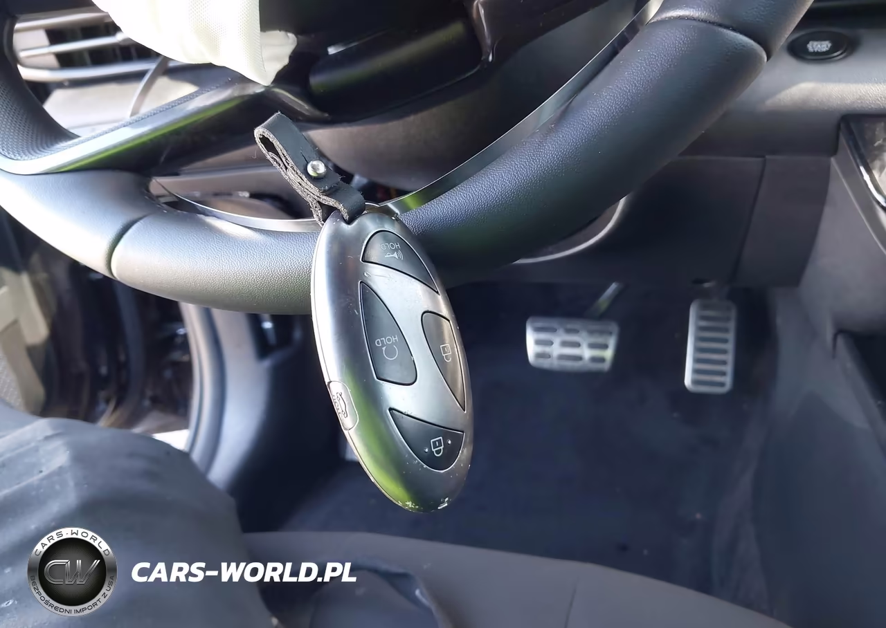 2026 Hyundai Elantra Sel Sport VIN:KMHLM4DG9TU120212 - 11
