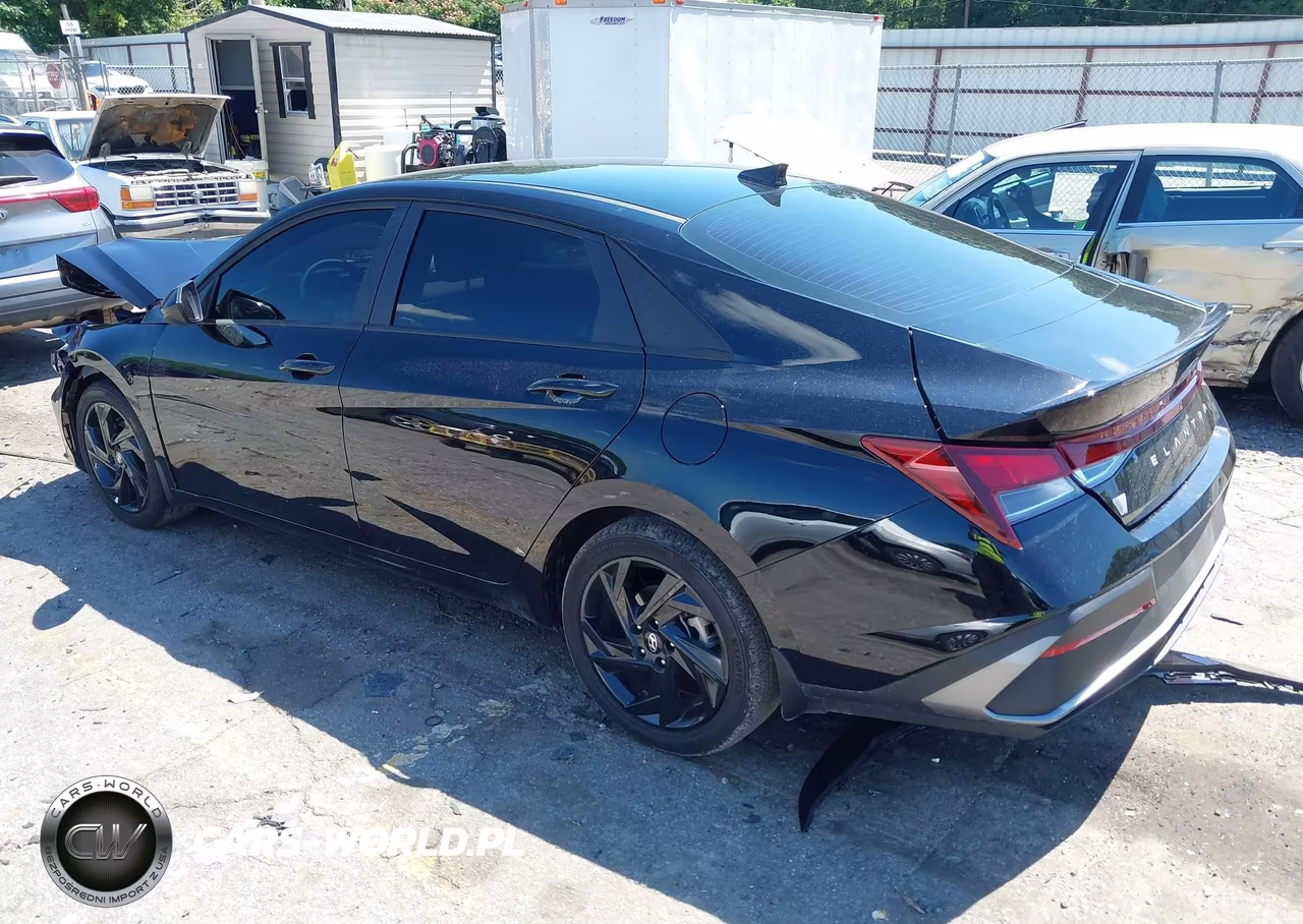 2026 Hyundai Elantra Sel Sport VIN:KMHLM4DG9TU120212 - 3