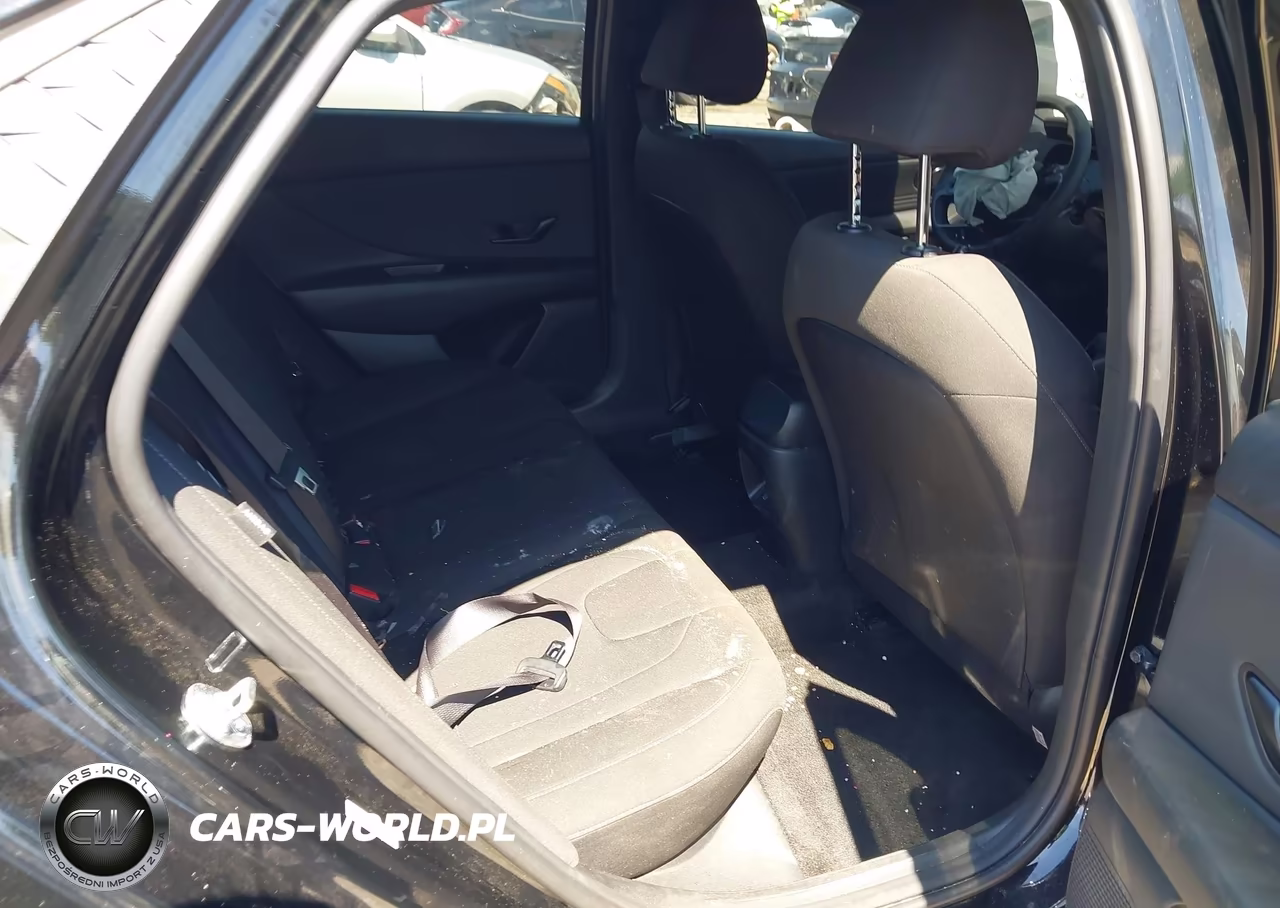 2026 Hyundai Elantra Sel Sport VIN:KMHLM4DG9TU120212 - 8
