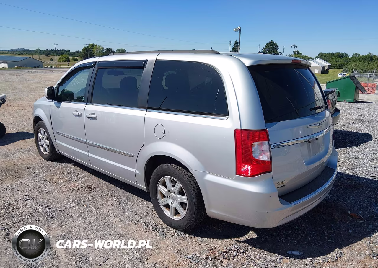 2012 Chrysler Town & Country Touring VIN:2C4RC1BG2CR306884 - 3