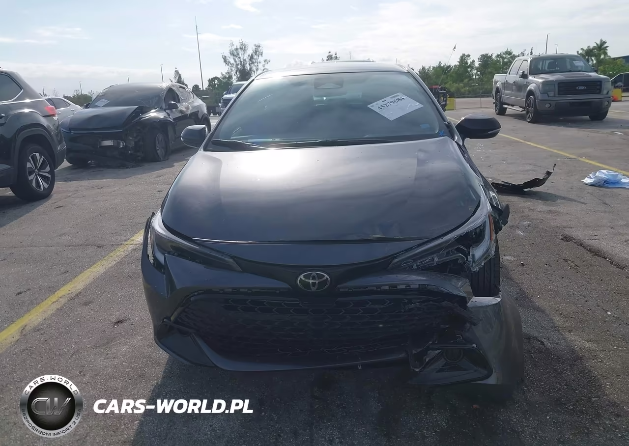 2026 Toyota Corolla Se VIN:JTND4MBE0T3261116 - 12