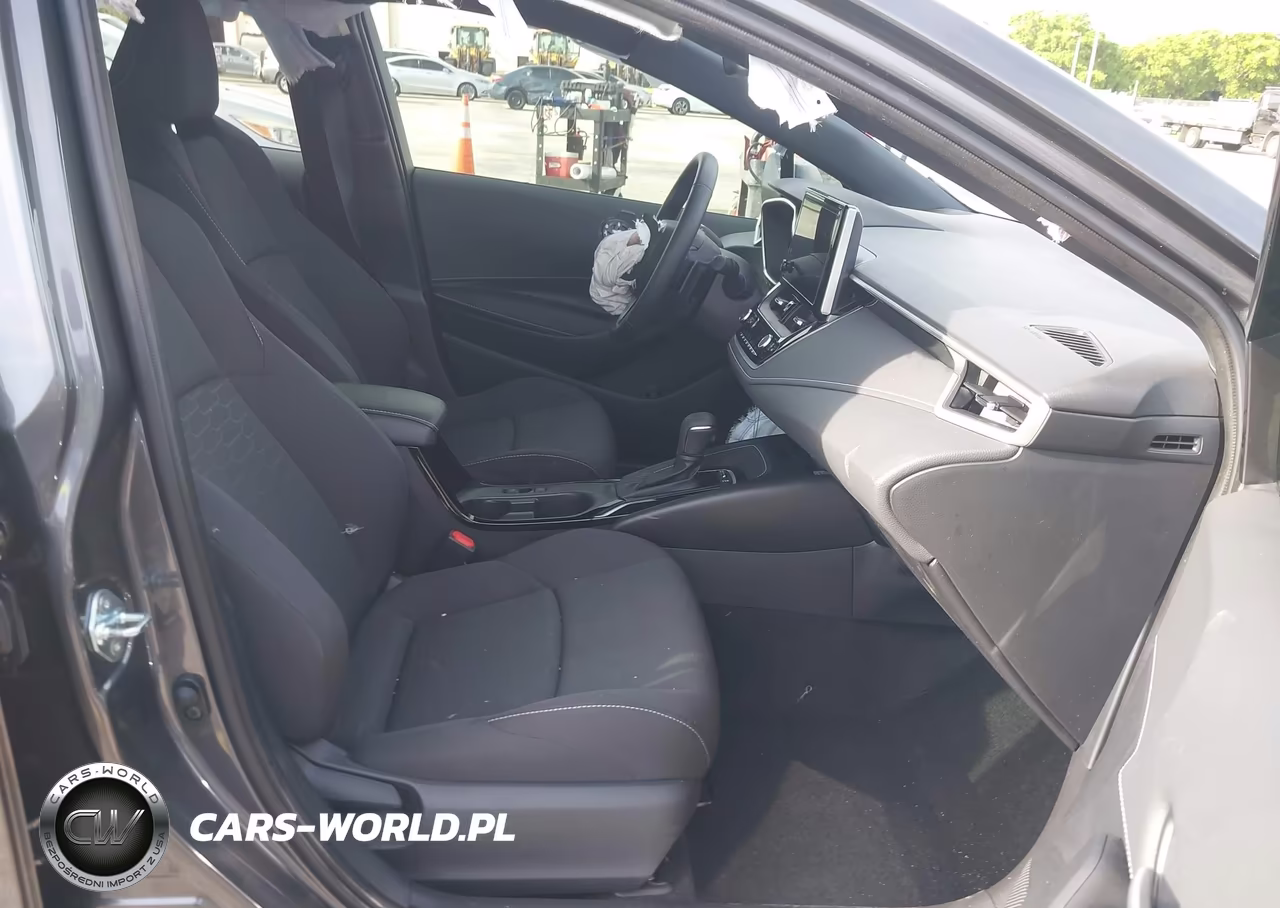 2026 Toyota Corolla Se VIN:JTND4MBE0T3261116 - 5