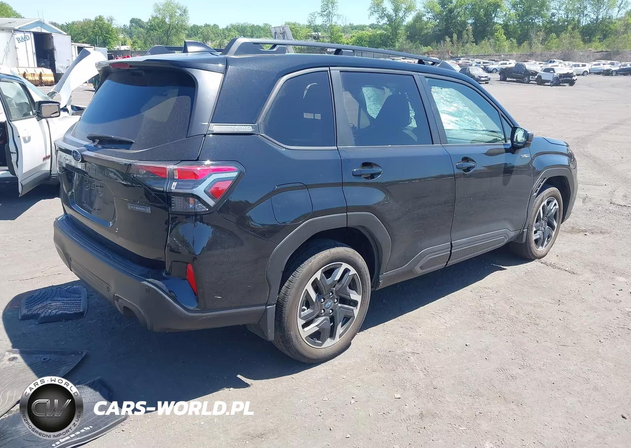 2025 Subaru Forester Limited Hybrid VIN:JF2SLSRD5SH403608 - 4