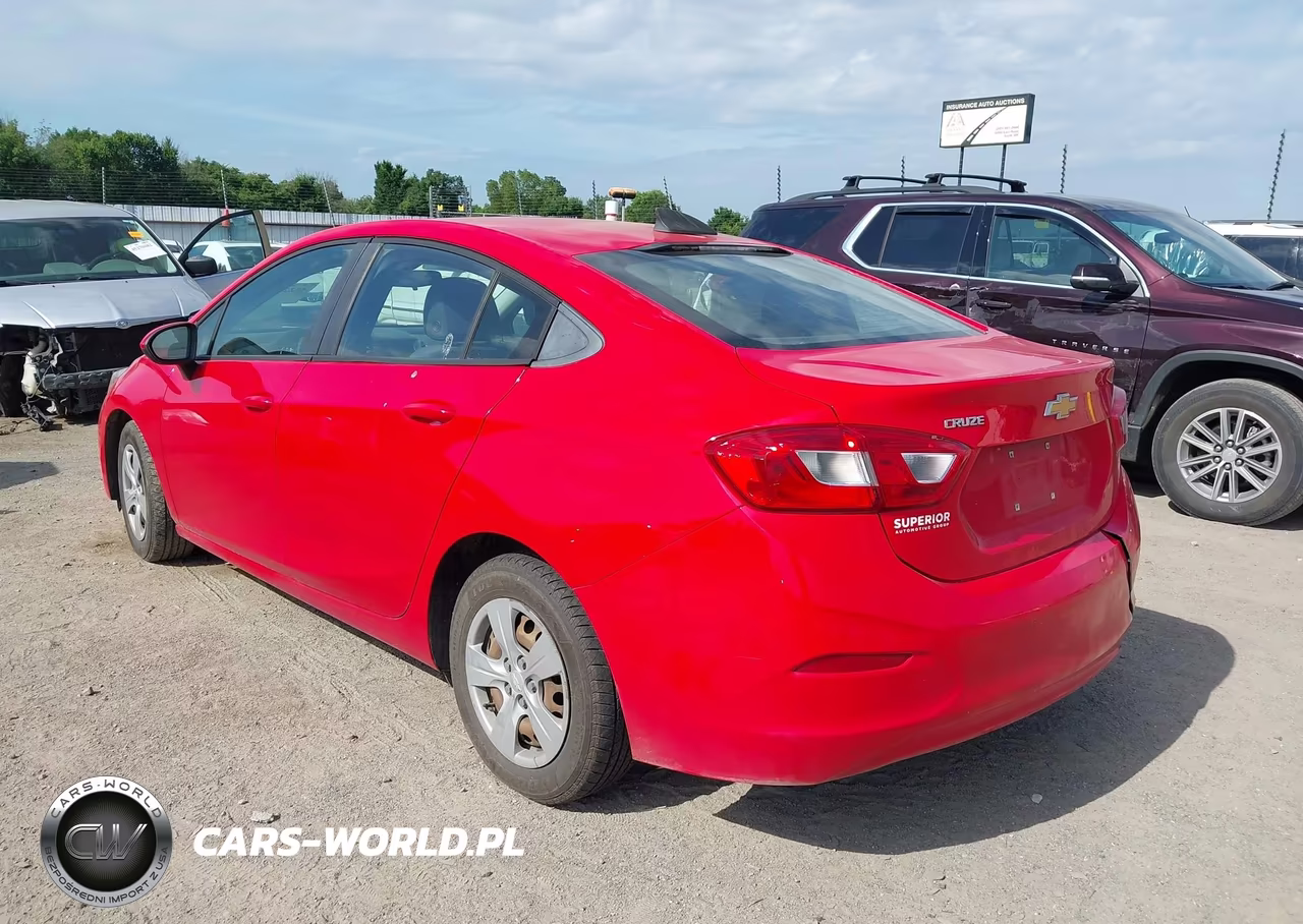 2018 Chevrolet Cruze Ls Auto VIN:1G1BC5SM9J7223345 - 3