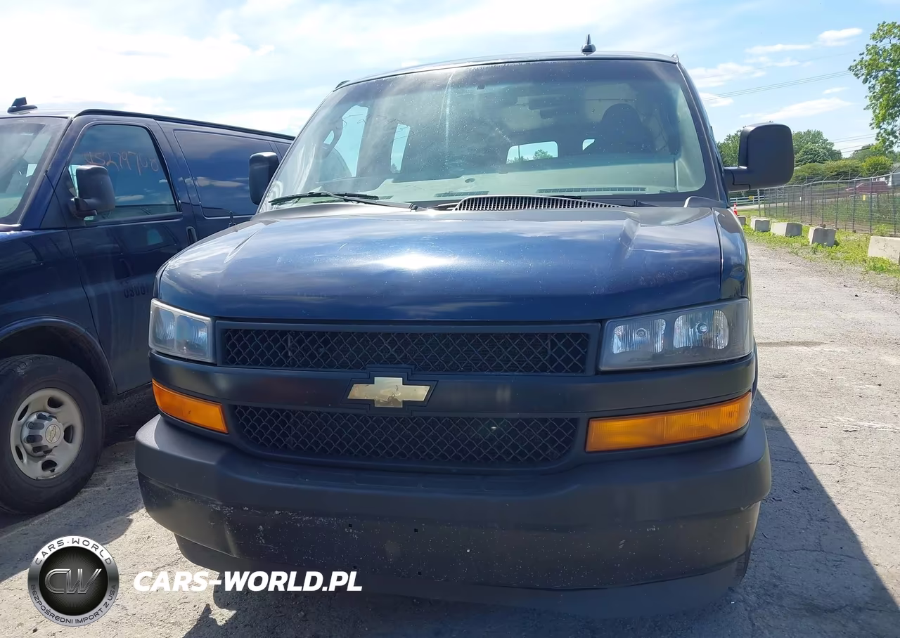 2019 Chevrolet Express 2500 Work Van VIN:1GCWGAFP5K1205746 - 12