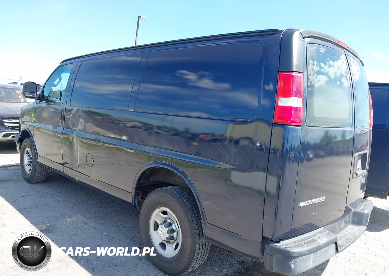 2019 Chevrolet Express 2500 Work Van VIN:1GCWGAFP5K1205746 - 3
