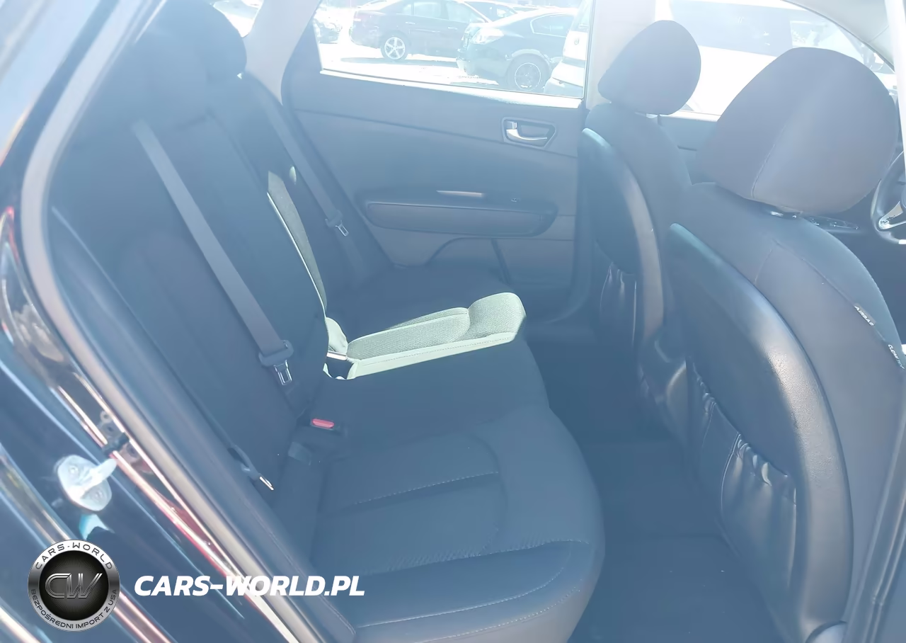 2016 Kia Optima Lx VIN:5XXGT4L39GG086646 - 8