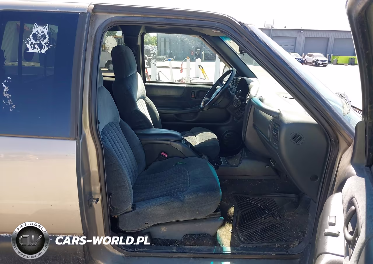 2000 Chevrolet S-10 Ls VIN:1GCCT19W2Y8214289 - 8