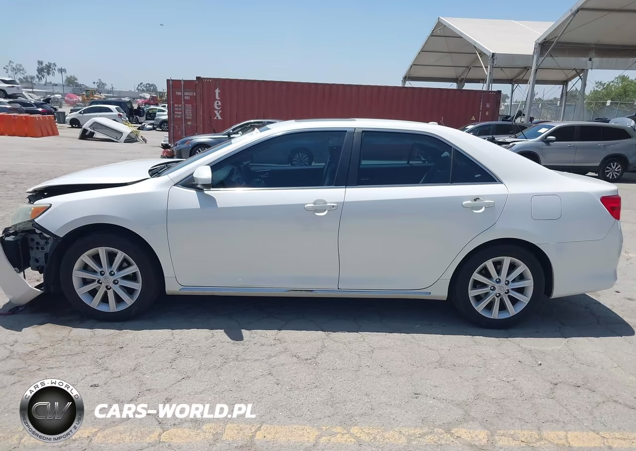 2014 Toyota Camry Xle VIN:4T1BF1FK1EU462908 - 14