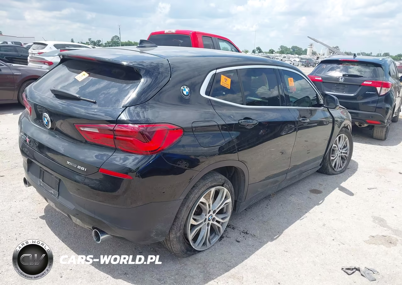 2018 BMW X2 xDrive28I VIN:WBXYJ5C37JEF76732 - 4