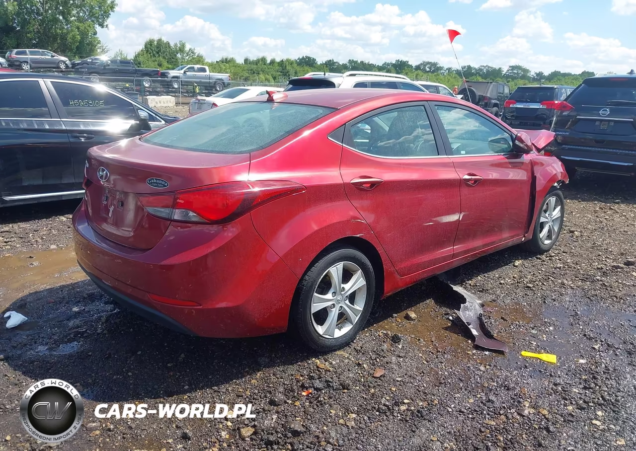 2016 Hyundai Elantra Value Edition VIN:5NPDH4AE6GH732335 - 4