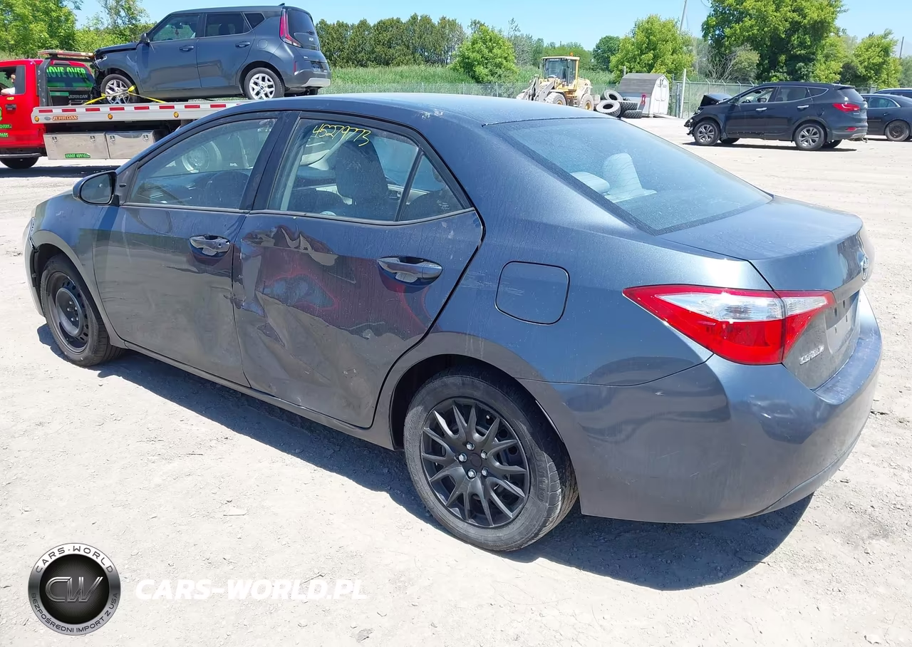 2015 Toyota Corolla Le VIN:2T1BURHE3FC323278 - 3