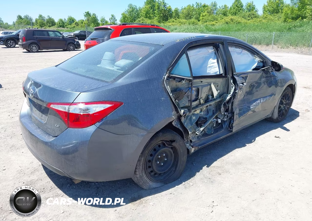 2015 Toyota Corolla Le VIN:2T1BURHE3FC323278 - 4