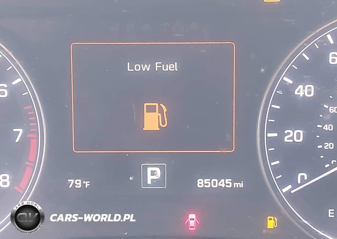 2017 Genesis G80 3.8 VIN:KMHGN4JE5HU178228 - 15