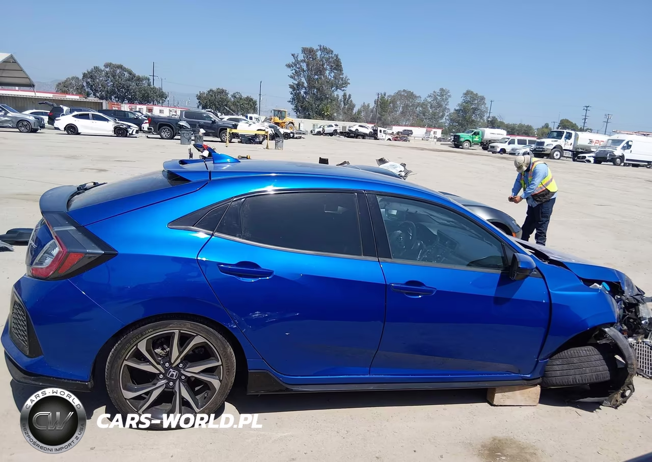2017 Honda Civic Sport VIN:SHHFK7H45HU405559 - 13
