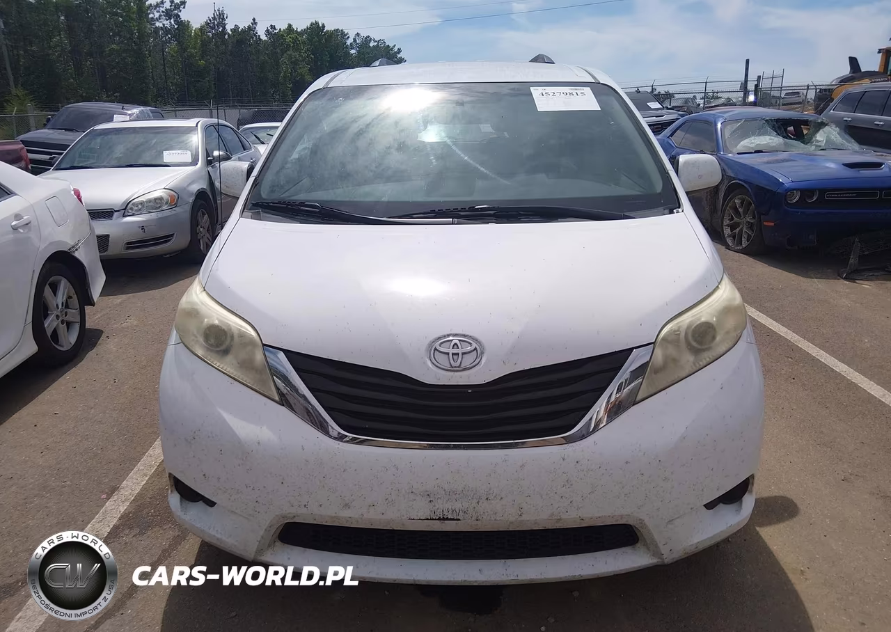 2013 Toyota Sienna Le V6 8 Passenger VIN:5TDKK3DC6DS345920 - 12