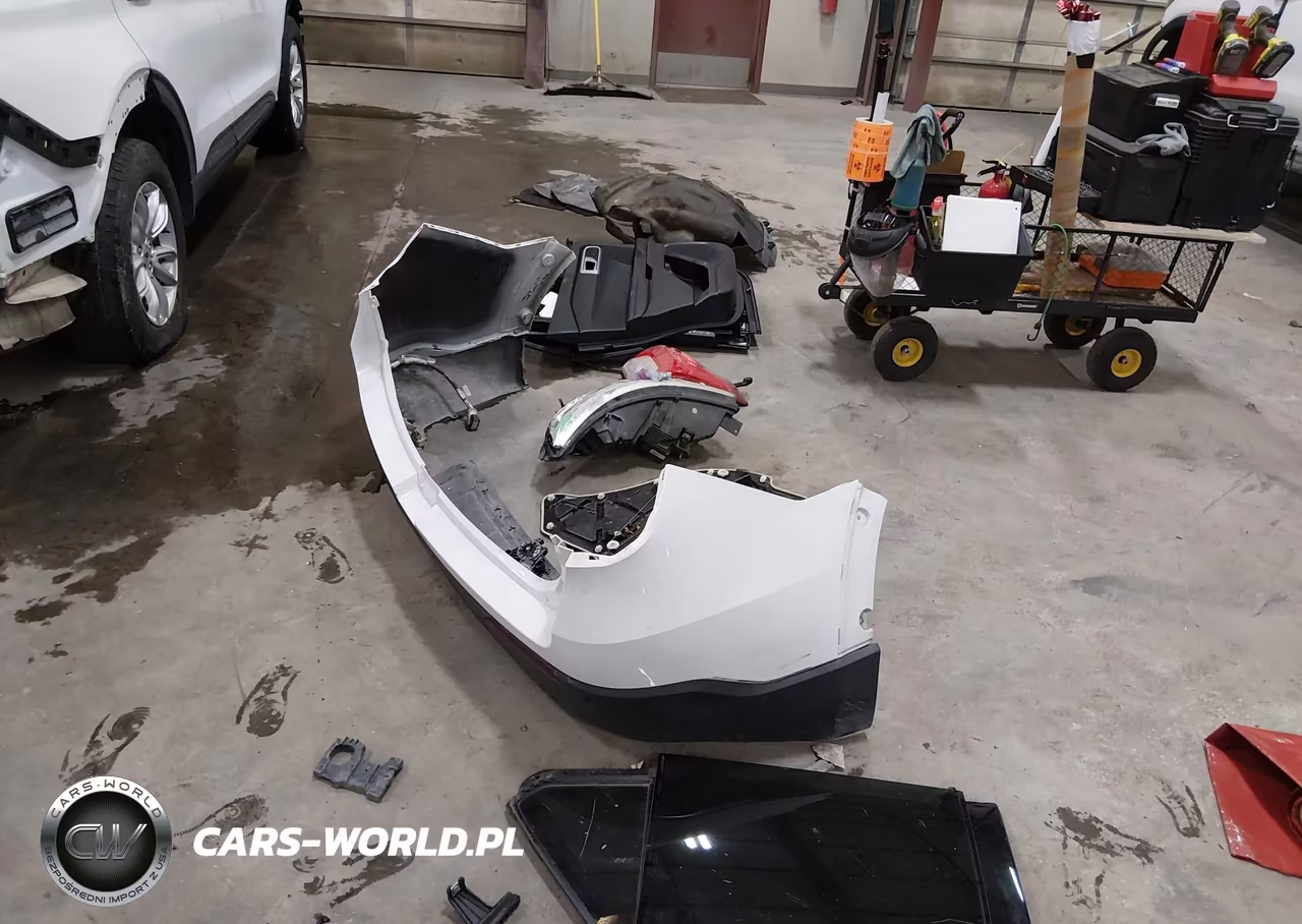 2020 Ford Explorer VIN:1FMSK8BH8LGA84323 - 12